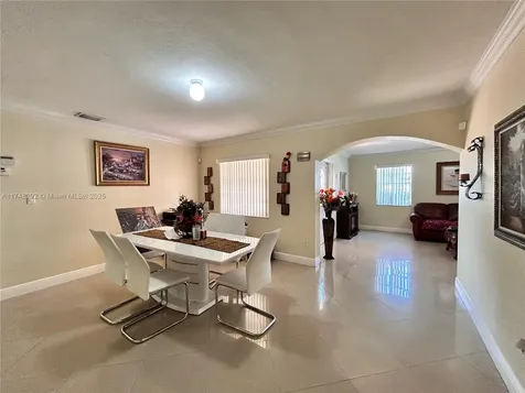 5401 SW 99th Avenue Miami FL 33165