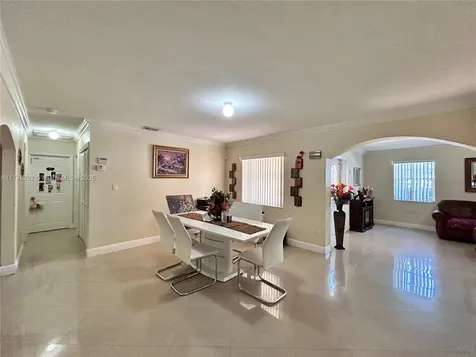 5401 SW 99th Avenue Miami FL 33165