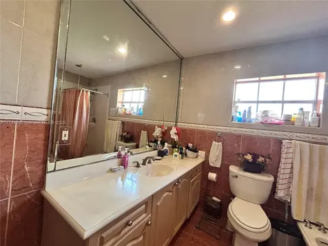 5401 SW 99th Avenue Miami FL 33165