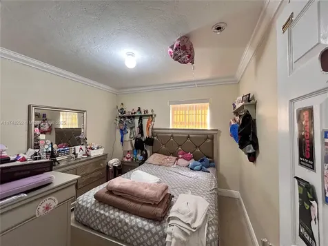 5401 SW 99th Avenue Miami FL 33165