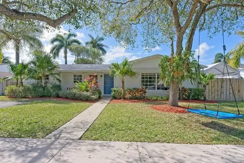 17912 SW 89th Court Palmetto Bay FL 33157