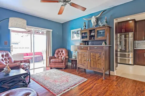 17912 SW 89th Court Palmetto Bay FL 33157