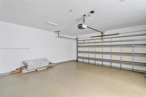 7020 SW 95th Court Miami FL 33173