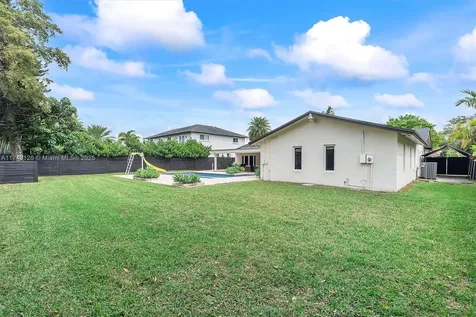 7020 SW 95th Court Miami FL 33173