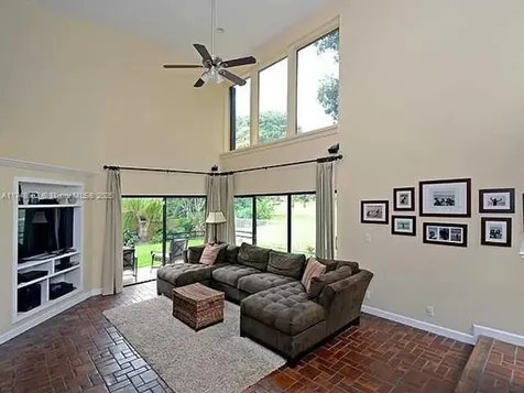 720 Mockingbird Lane Plantation FL 33324