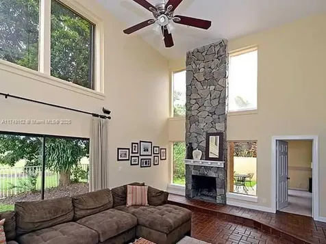 720 Mockingbird Lane Plantation FL 33324