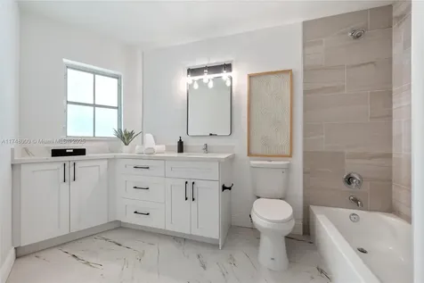 10013 SW 57th Court Cooper City FL 33328