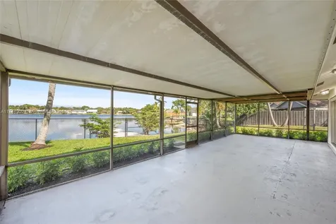 10013 SW 57th Court Cooper City FL 33328