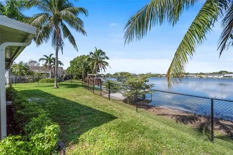 10013 SW 57th Court Cooper City FL 33328