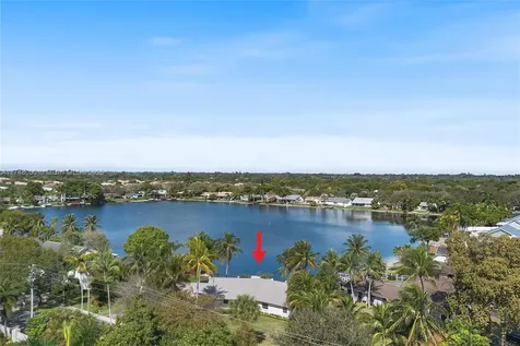 10013 SW 57th Court Cooper City FL 33328