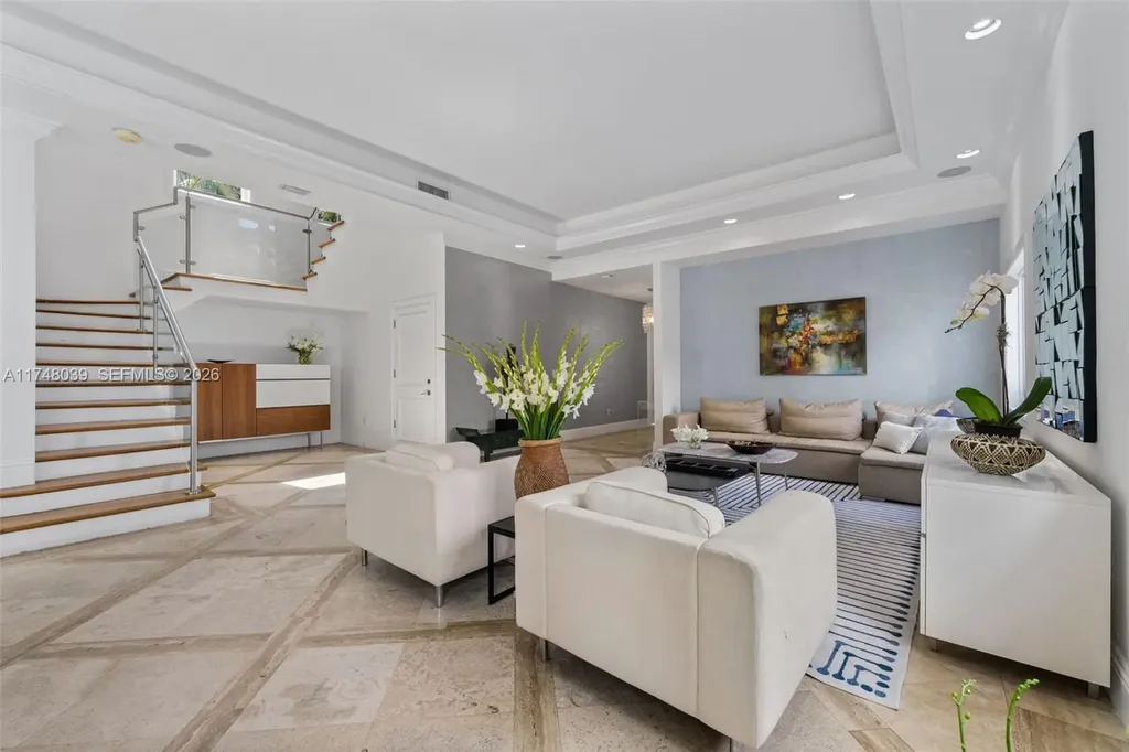 6 Coconut Lane Key Biscayne FL 33149