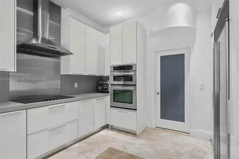 6 Coconut Lane Key Biscayne FL 33149