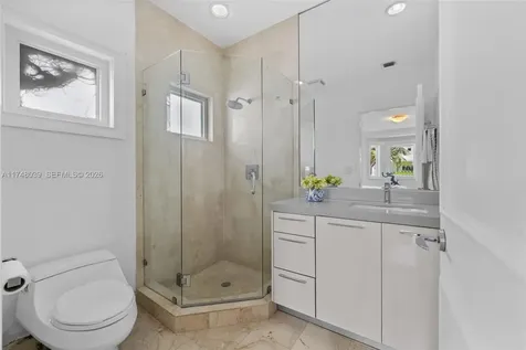 6 Coconut Lane Key Biscayne FL 33149