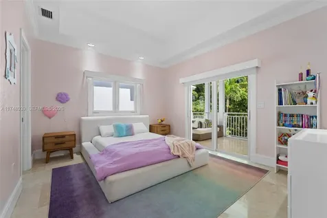 6 Coconut Lane Key Biscayne FL 33149