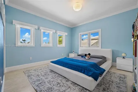 6 Coconut Lane Key Biscayne FL 33149