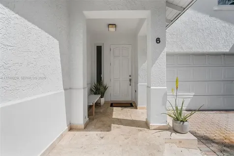6 Coconut Lane Key Biscayne FL 33149