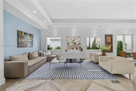 6 Coconut Lane Key Biscayne FL 33149