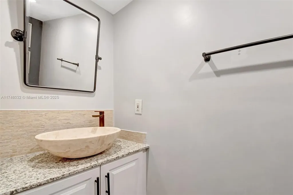 1532 SW 30th Avenue Fort Lauderdale FL 33312