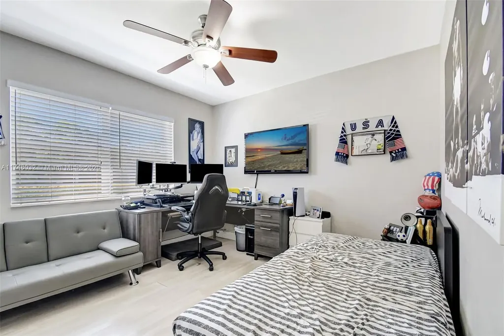 1532 SW 30th Avenue Fort Lauderdale FL 33312