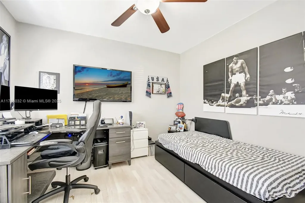 1532 SW 30th Avenue Fort Lauderdale FL 33312