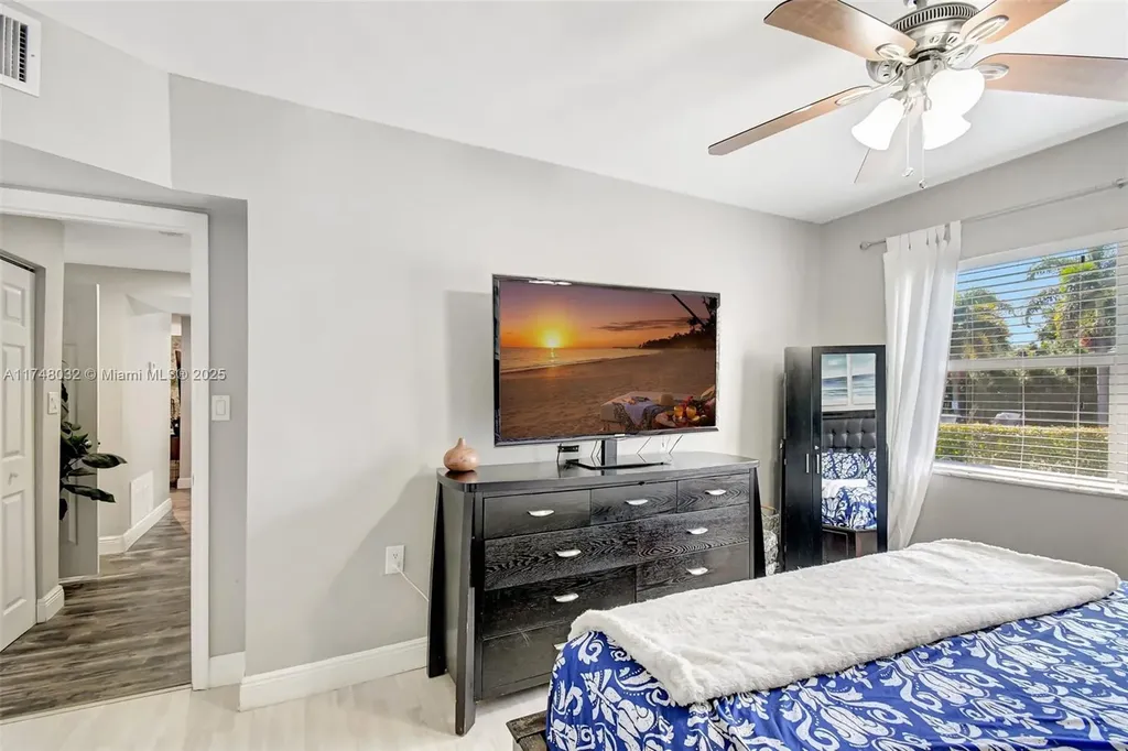 1532 SW 30th Avenue Fort Lauderdale FL 33312