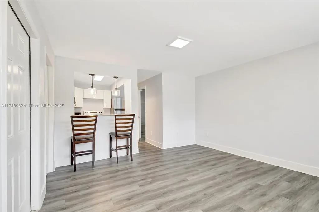 1532 SW 30th Avenue Fort Lauderdale FL 33312