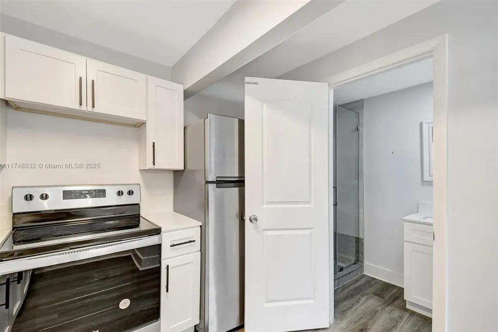 1532 SW 30th Avenue Fort Lauderdale FL 33312