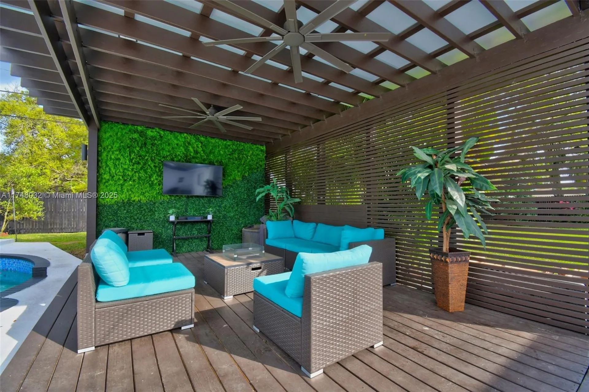 1532 SW 30th Avenue Fort Lauderdale FL 33312