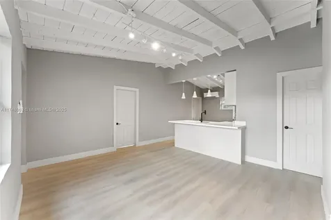 2813 NW 5th Street Pompano Beach FL 33069