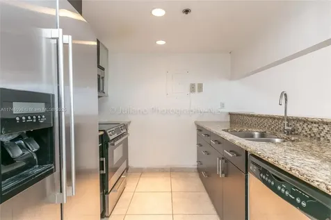 7601 E Treasure Drive North Bay Village FL 33141