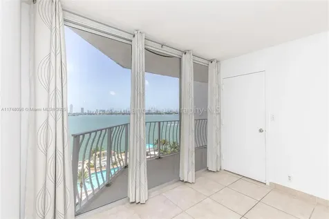 7601 E Treasure Drive North Bay Village FL 33141