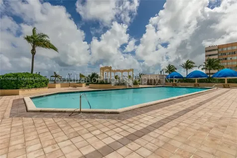 7601 E Treasure Drive North Bay Village FL 33141