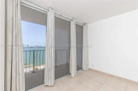 7601 E Treasure Drive North Bay Village FL 33141