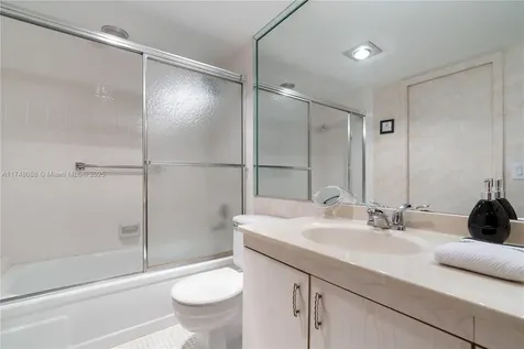 2201 Lucaya Bend Coconut Creek FL 33066