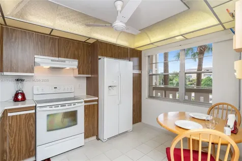 2201 Lucaya Bend Coconut Creek FL 33066