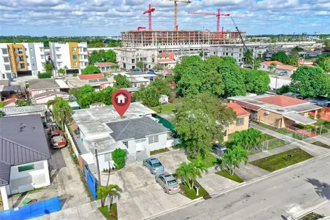 859 E 23rd Street Hialeah FL 33013