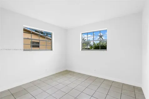 3285 NW 41st Street Lauderdale Lakes FL 33309