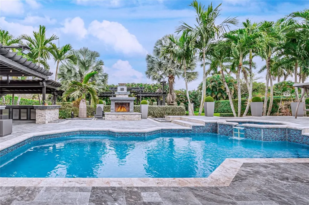 4090 SW 106th Terrace Davie FL 33328