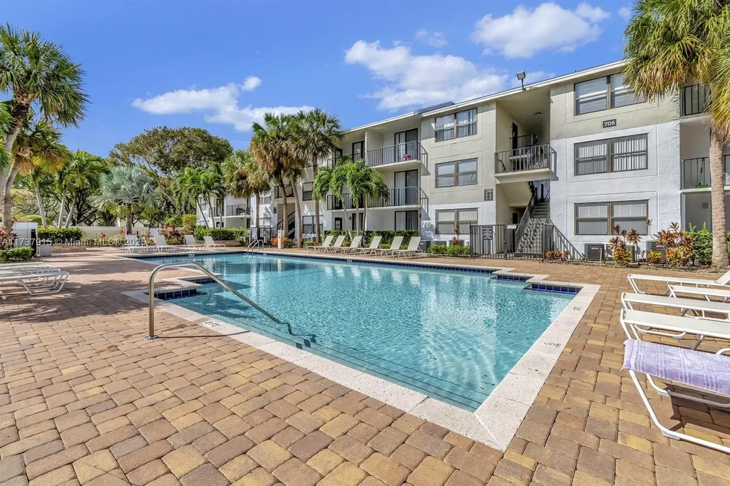 752 Executive Center Drive West Palm Beach FL 33401