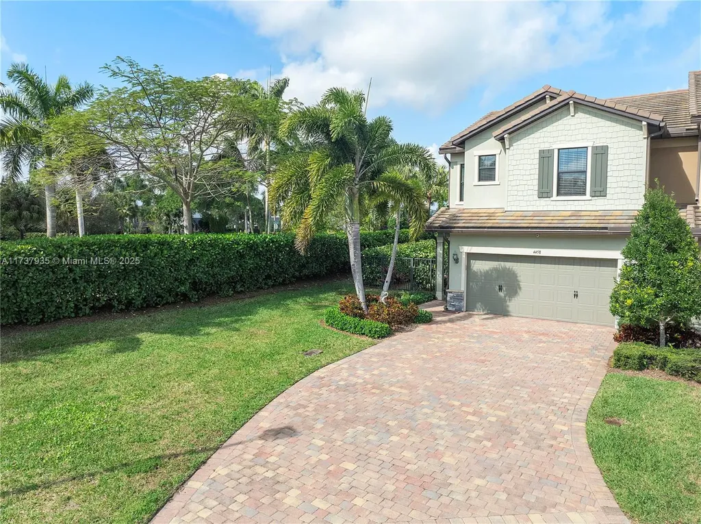 4458 San Fratello Circle Lake Worth FL 33467