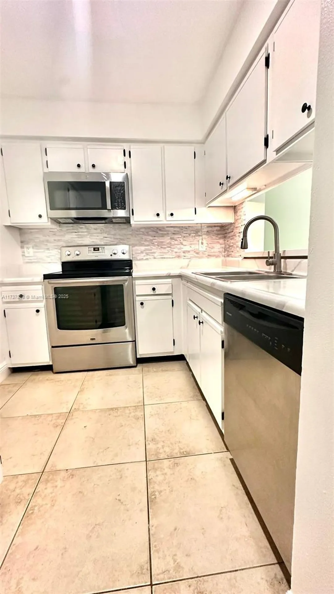 1245 SW 46th Avenue Pompano Beach FL 33069