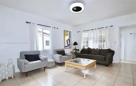 1415 NE 179th Street North Miami Beach FL 33162