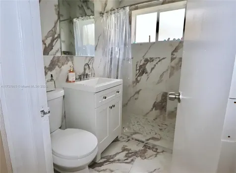 1415 NE 179th Street North Miami Beach FL 33162