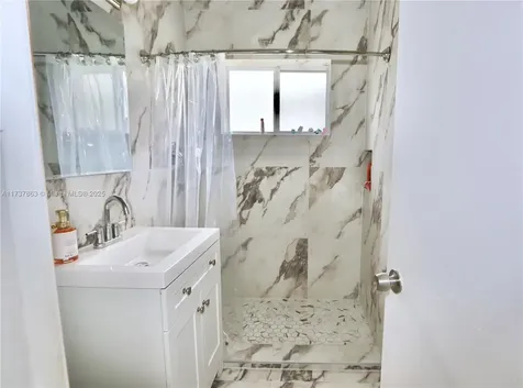 1415 NE 179th Street North Miami Beach FL 33162