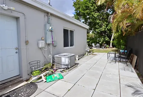 1415 NE 179th Street North Miami Beach FL 33162