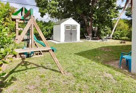 1415 NE 179th Street North Miami Beach FL 33162