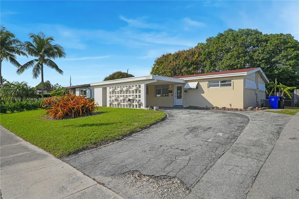 2833 SW 5th Street Fort Lauderdale FL 33312