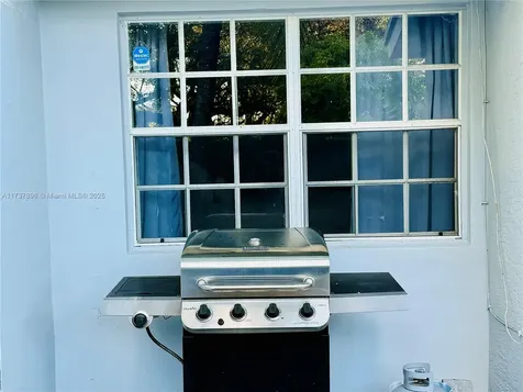 10366 SW 205th Terrace Cutler Bay FL 33189
