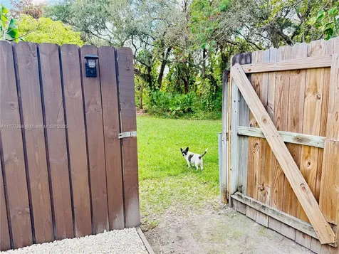 10366 SW 205th Terrace Cutler Bay FL 33189