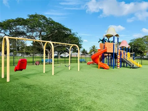 10366 SW 205th Terrace Cutler Bay FL 33189